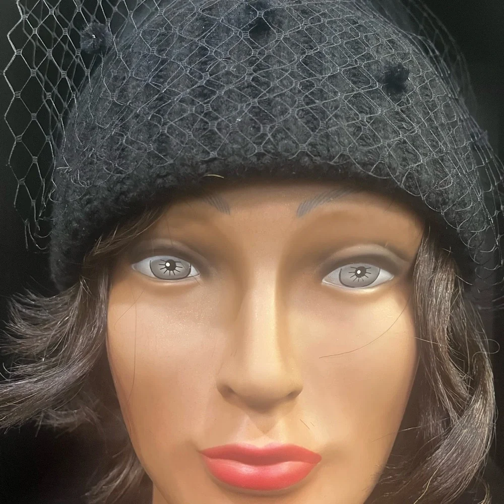 Classy Hat - Picture 2 of 3